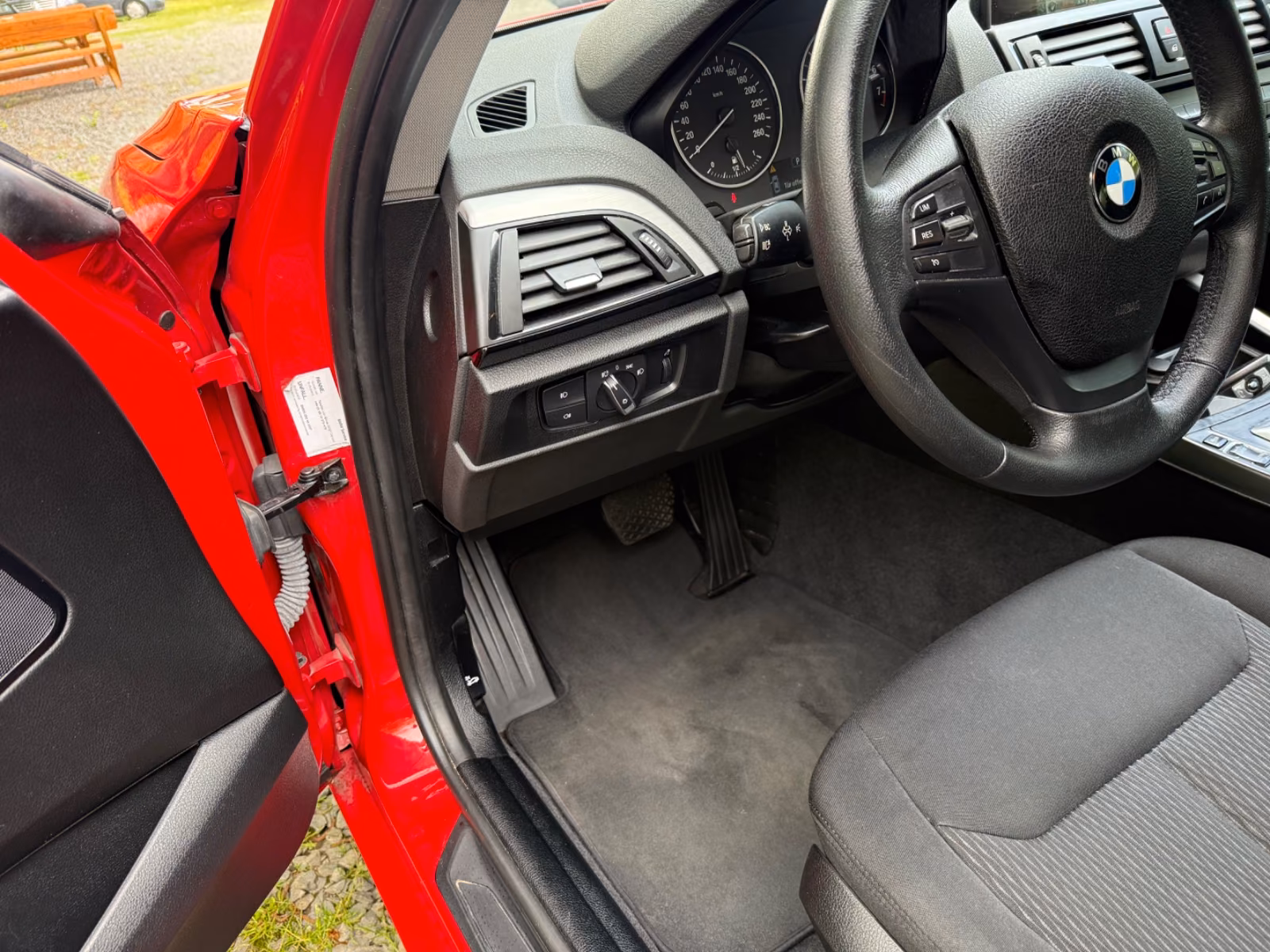 BMW 116 1 Limousine 5-trg. 116 i Automatik Navi
