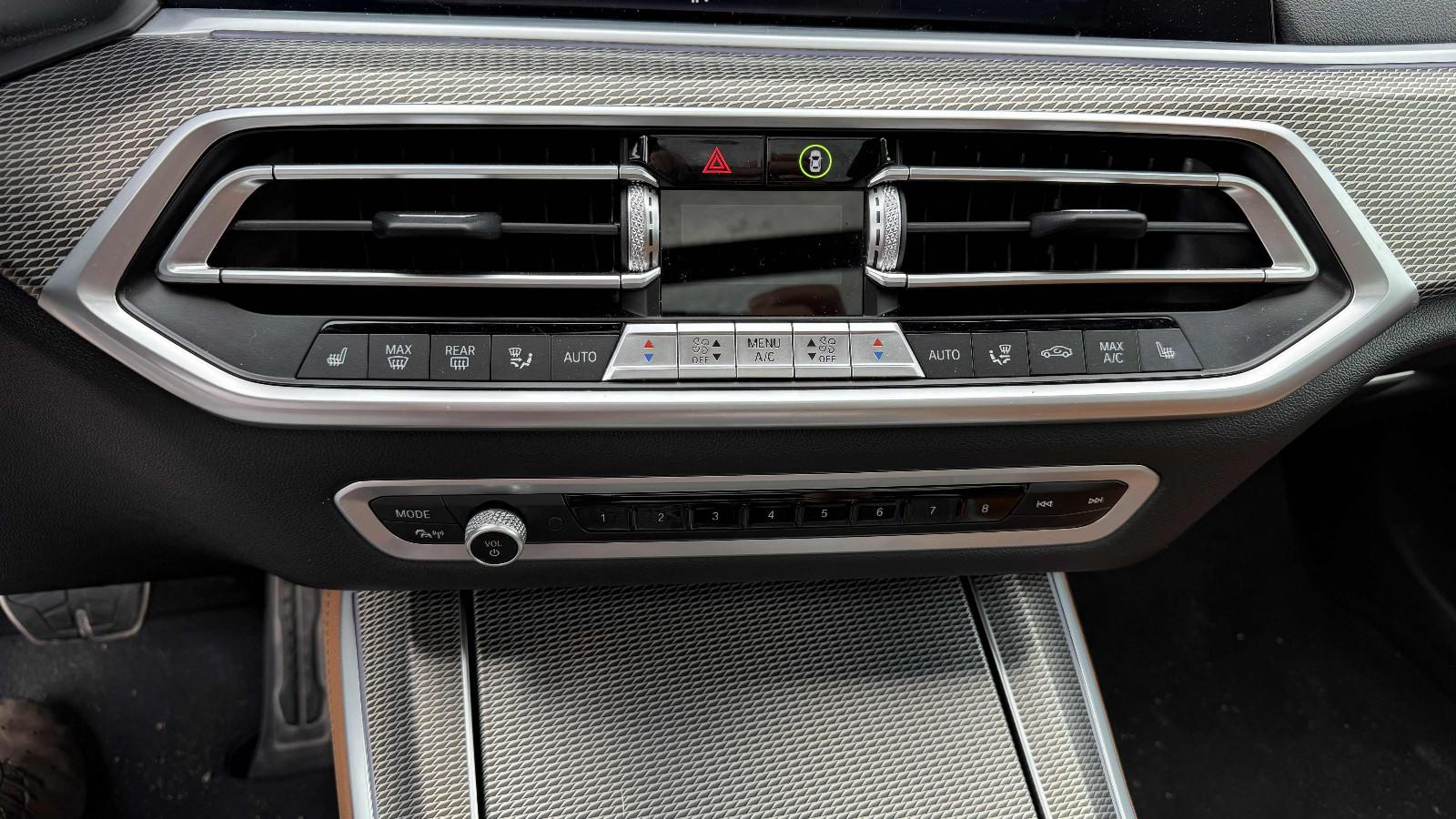 BMW X5 xDrive30d - HUD, Laser, DriveAss+, ParkAss+