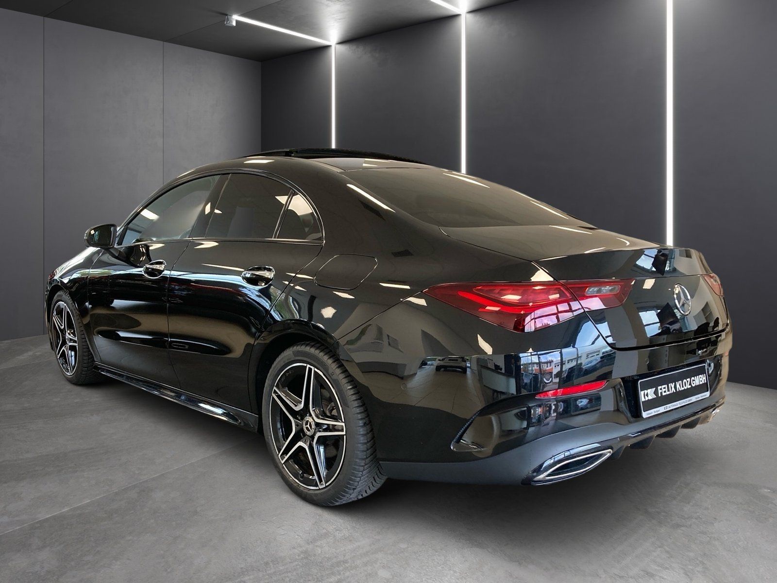 Fahrzeugabbildung Mercedes-Benz CLA 180 AMG Plus*Pano*HUD*360°*MBeam*AHK*Totwink