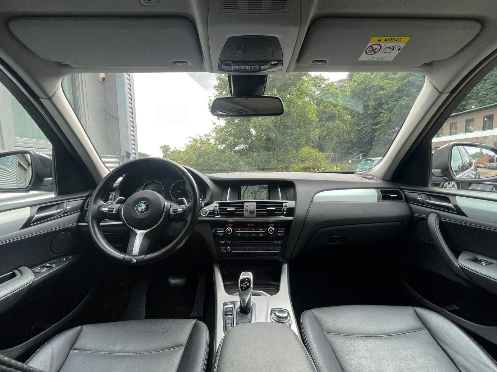 Fahrzeugabbildung BMW X3 xDrive 30d xLine SAG LEDER NAVI LED 360° 1.Hd