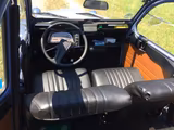 Citroën 2 CV club 6 - Citroën 2 CV mit Benzin-Antrieb