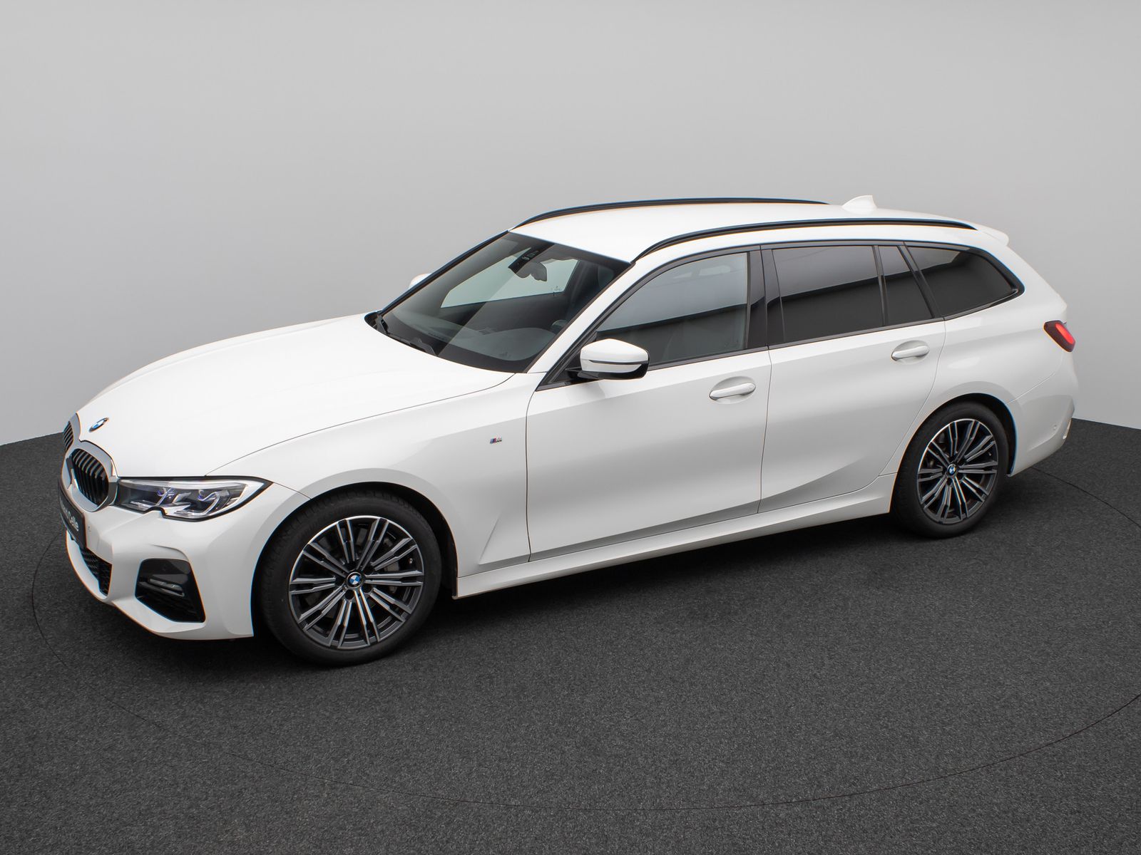 Fahrzeugabbildung BMW 330i xD M Sport Laser DAB Lenkrhzg Komfort Alarm