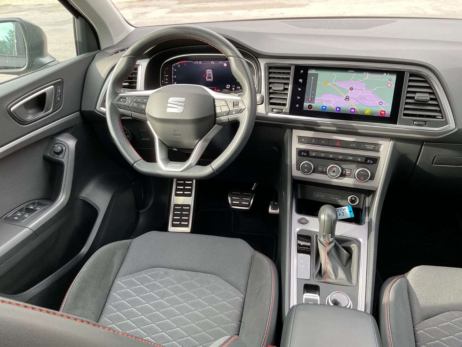 Fahrzeugabbildung SEAT Ateca 2.0 TDI DSG,FR,Kamera,VirtualDisplay