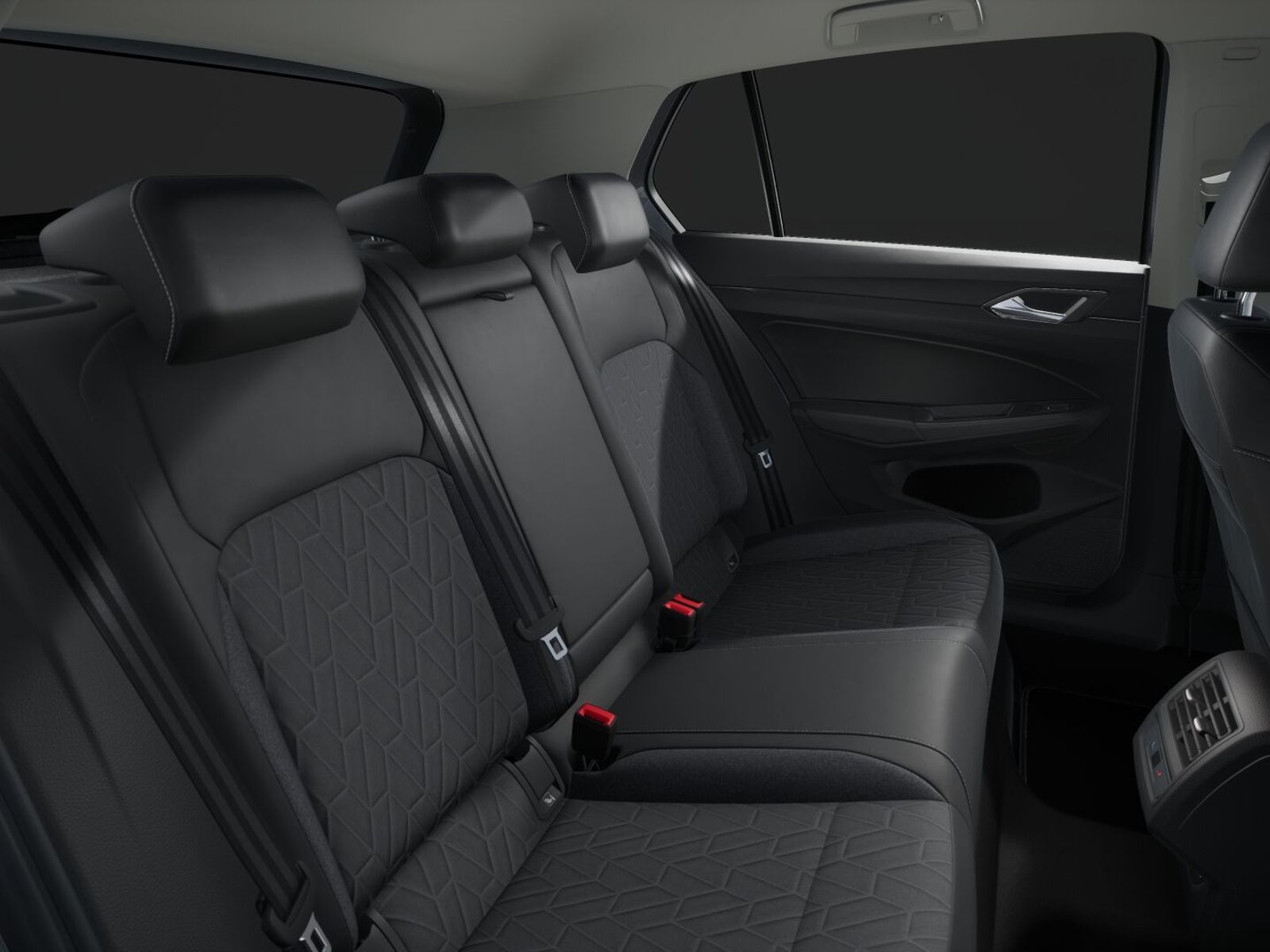 Fahrzeugabbildung Volkswagen Golf ENERGY 1.5 l eTSI DSG *AHK, Ganzjahresreife