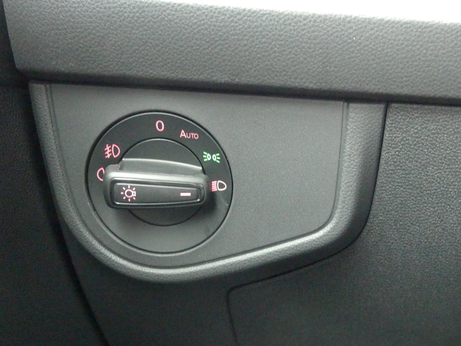 Volkswagen Polo 1.0 DSG R-Line LED VC ACC Allwetter Navi Ka, миниатюра 22
