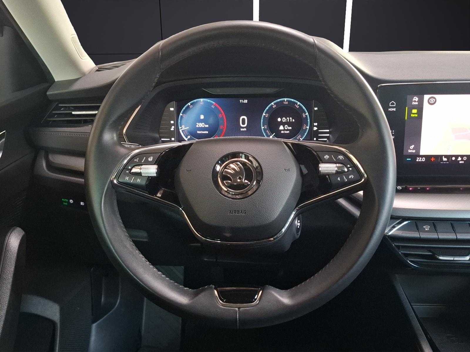 Skoda Octavia Combi TDI Ambition LED Navi ACC PDC SHZ, миниатюра 17