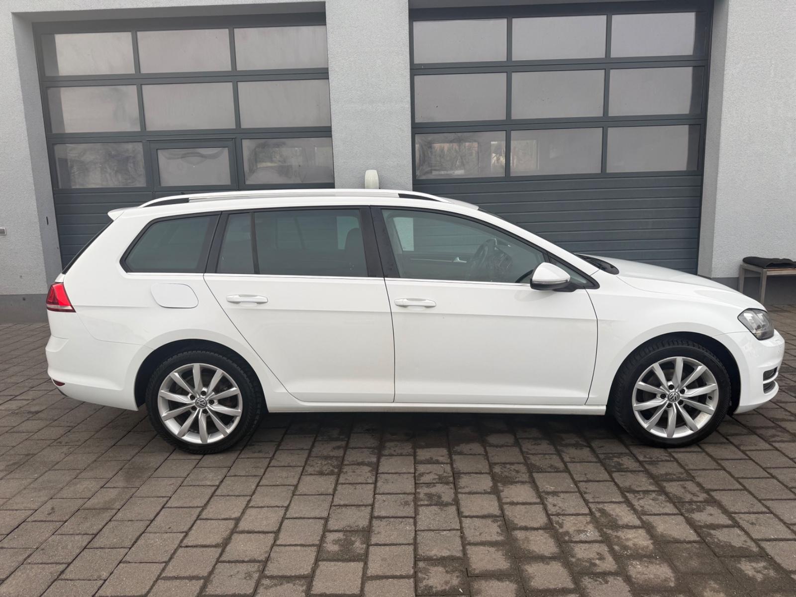 Volkswagen Golf VII Variant Highline BMT