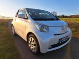 Toyota IQ 1,0-l-VVT-Seltene Ausstattung+Zuverlässig - Toyota IQ mit Benzin-Antrieb: Navigationssystem