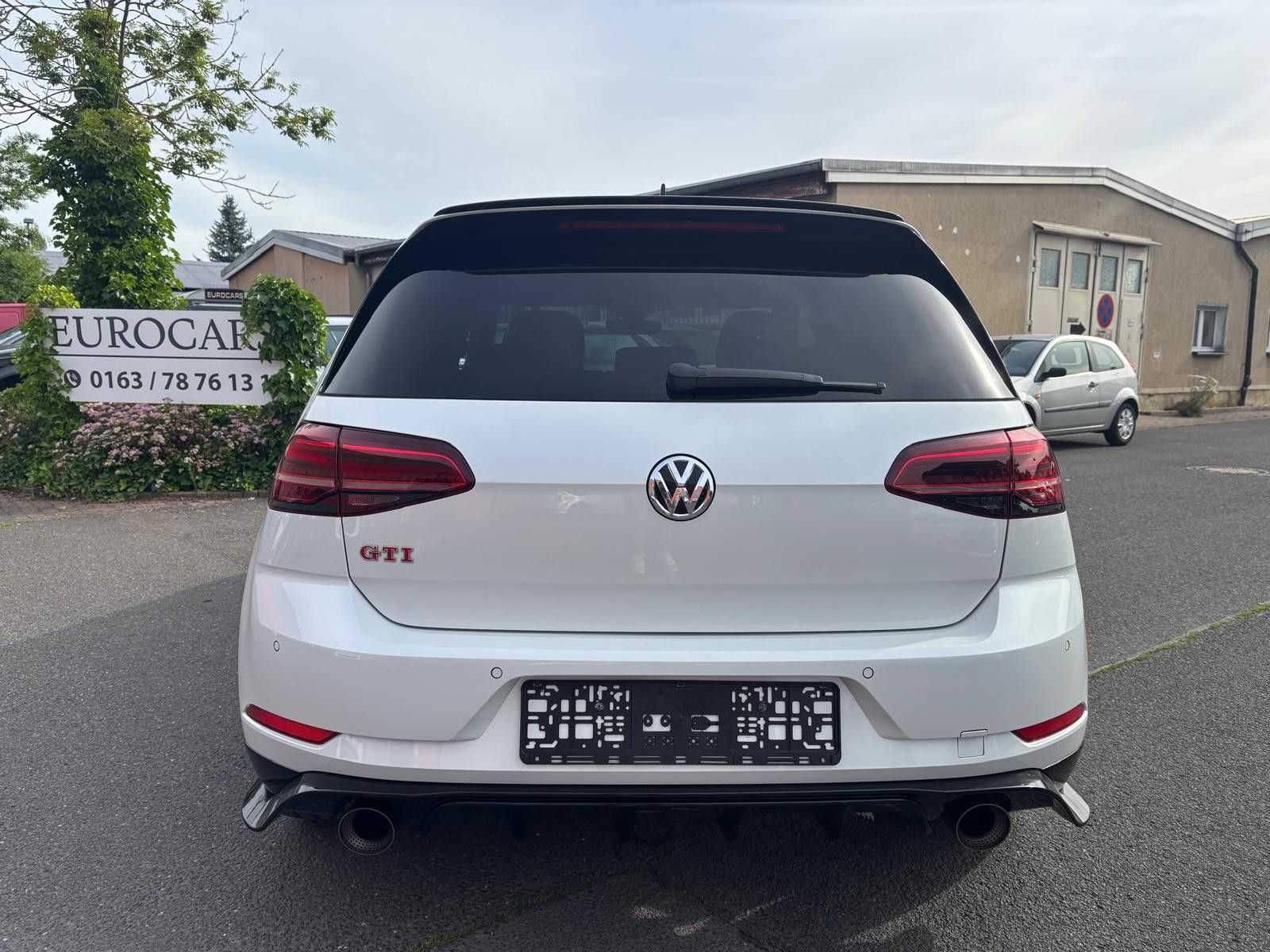 Fahrzeugabbildung Volkswagen Golf GTI TCR AKRAPOVIC-DYNAUDIO-ACC-RFK-DCC-ALC.