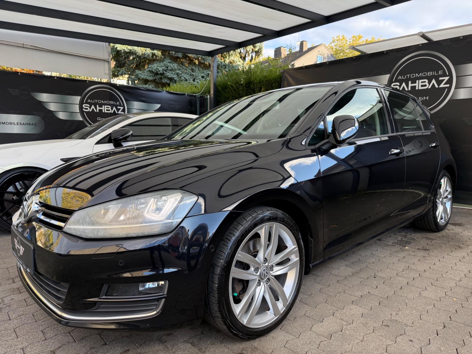 Volkswagen Golf VII Highline *PANO*ACC*KAMER*LEDER*SPUR*KEY