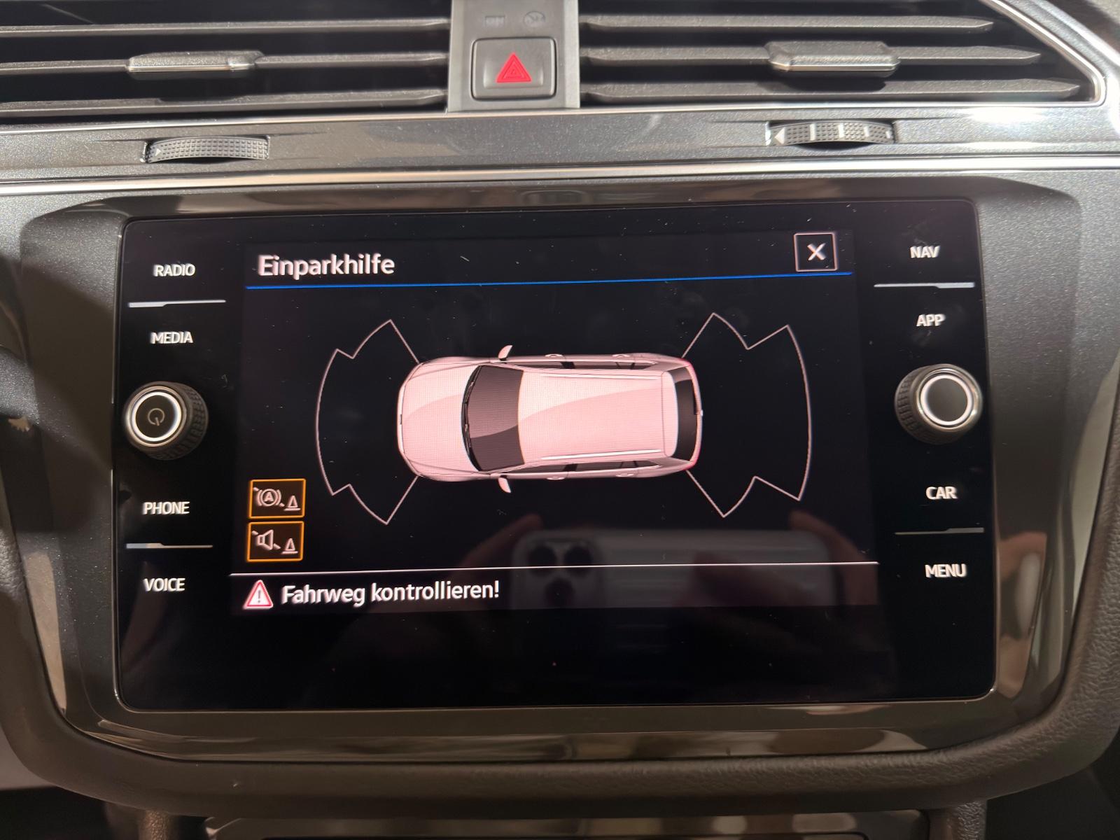 Volkswagen Tiguan Life 2.0TDI DSG/SHZ/ACC/LED/PDC/17", миниатюра 24