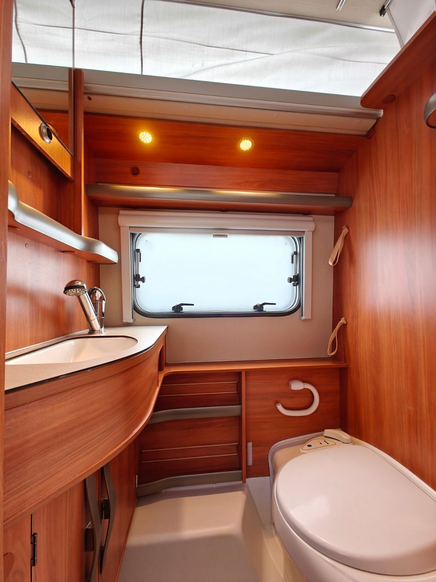 Fahrzeugabbildung HYMER / ERIBA / HYMERCAR Touring Troll 535 GT - Autark, Combi 4, TV -