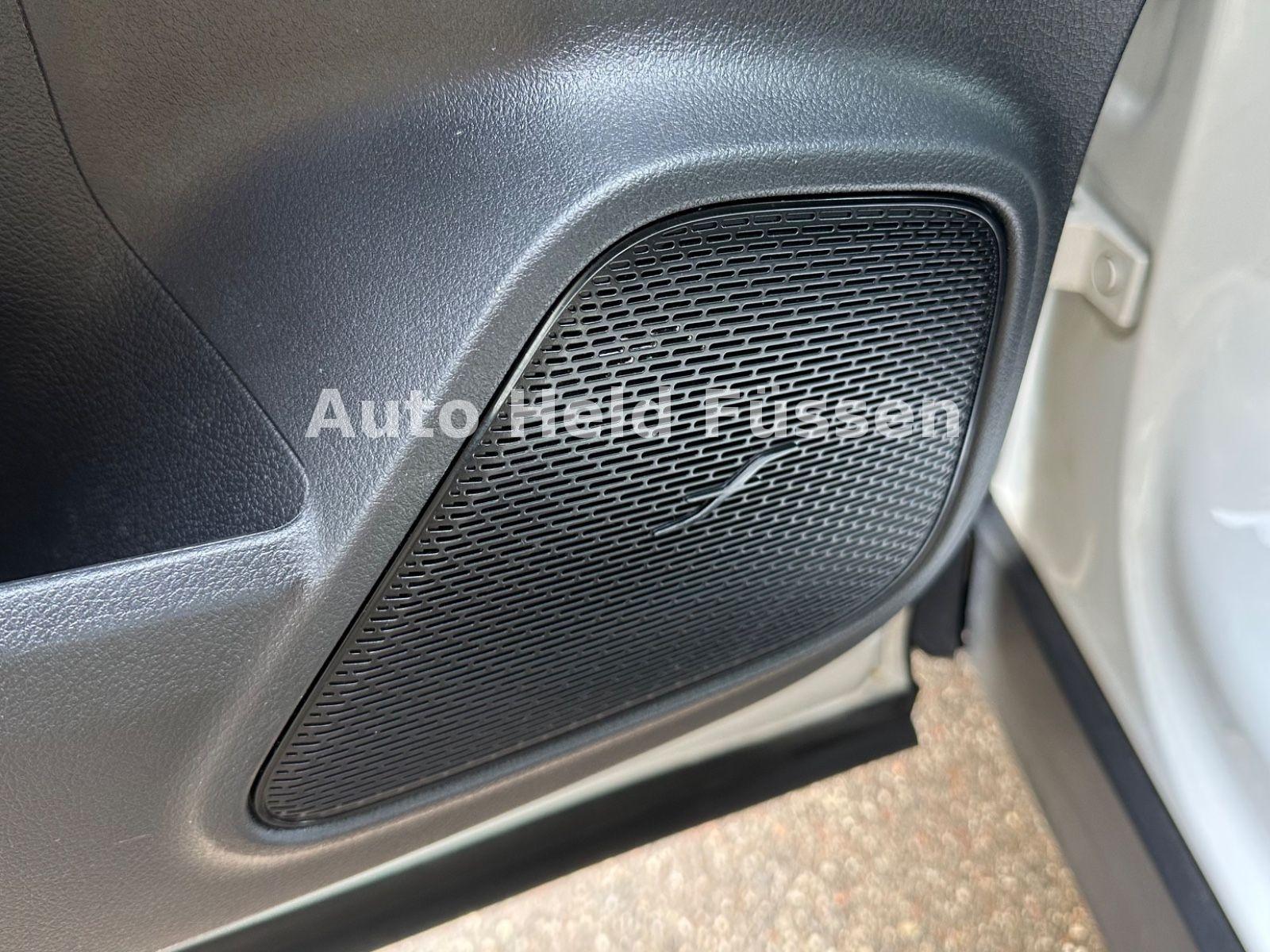 Mercedes-Benz GLB 4Matic Aut Navi Kam Distr. Burmester, миниатюра 22