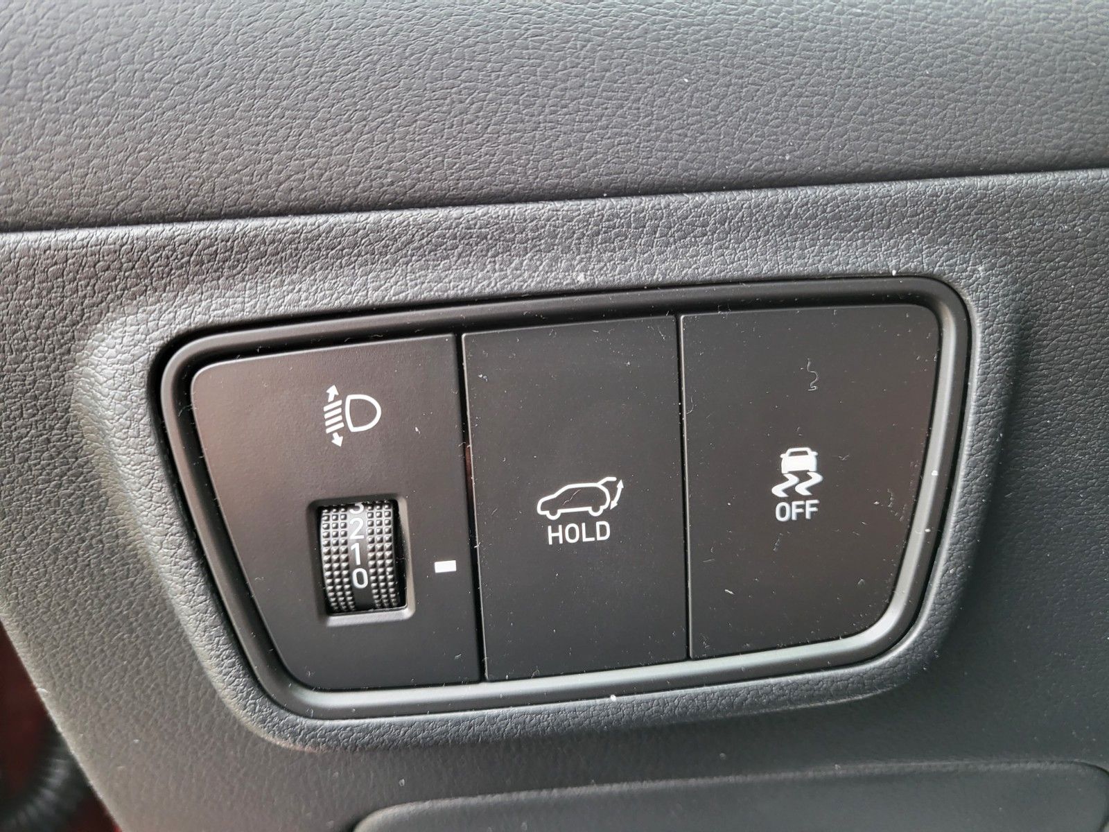 Fahrzeugabbildung Hyundai TUCSON 1.6 T-GDI 4WD 48V TREND LED PANO NAVI