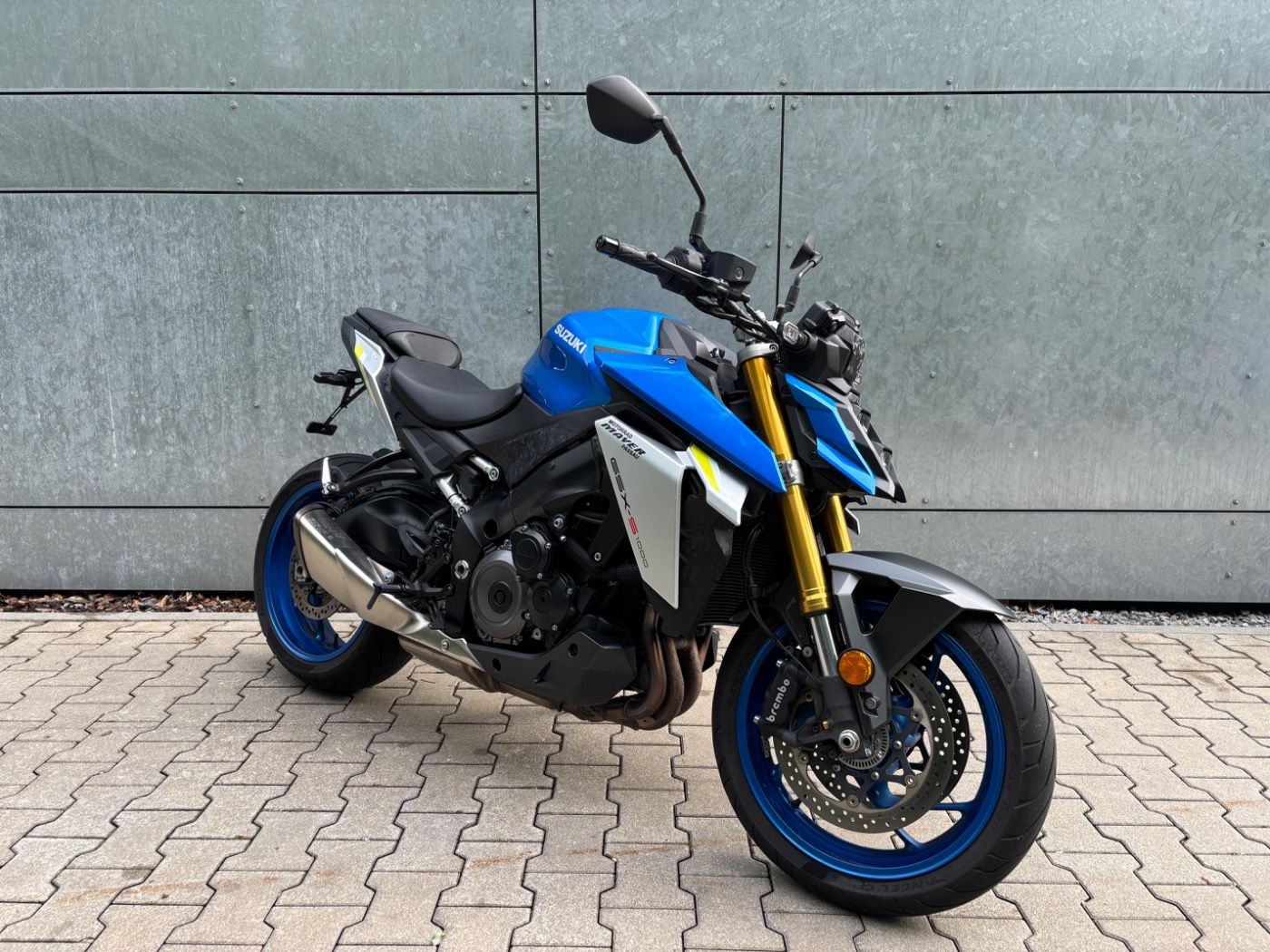 Fahrzeugabbildung Suzuki GSX-S 1000