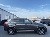 Volvo XC90*Inscription AWD+*INDIVIDUAL*KAMERA*7xSITZER - Volvo XC90 Gebrauchtwagen in Frankfurt
