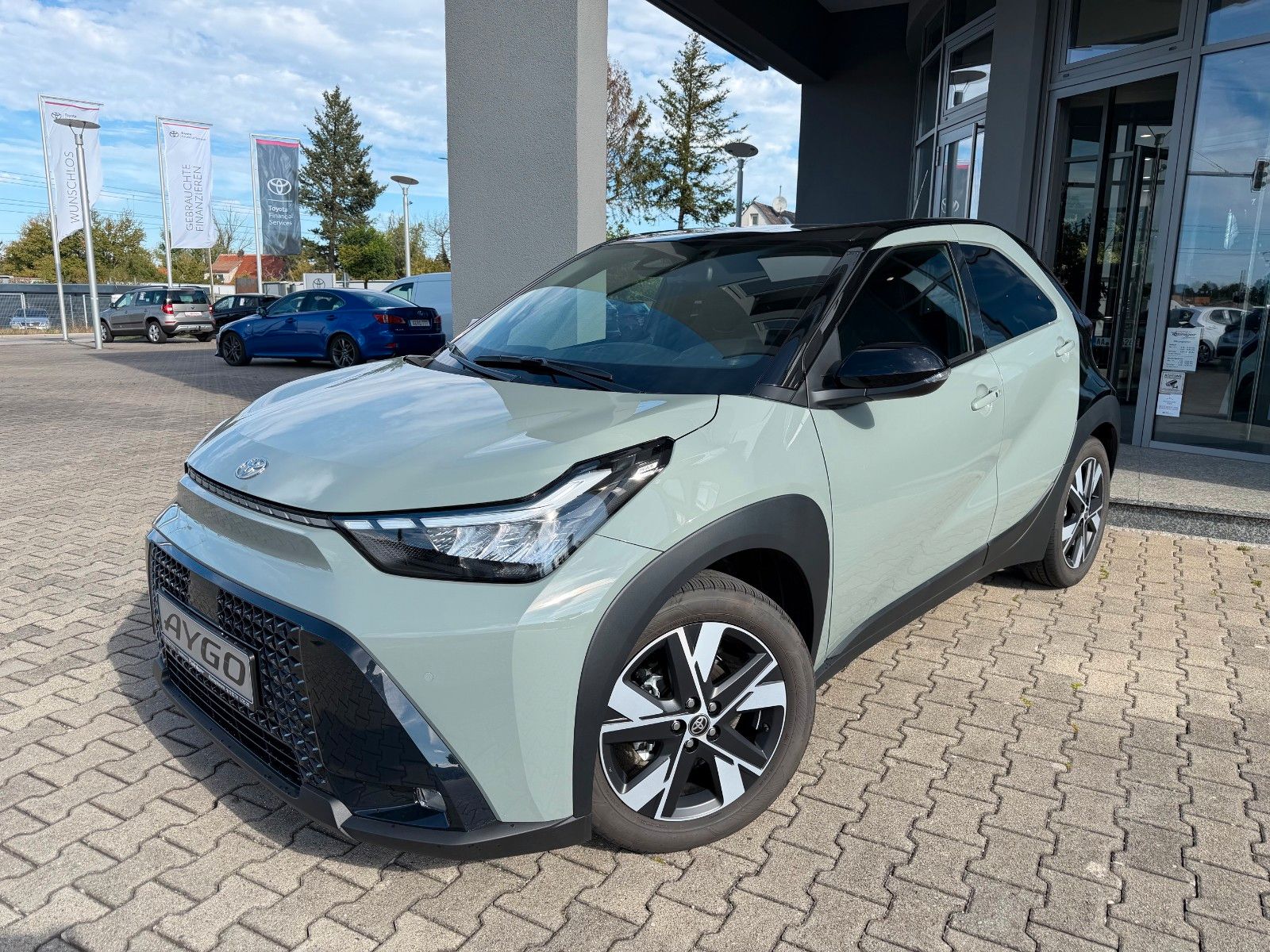 Toyota Aygo X 1.5l Hybrid Style*SHZ,Kamera,PDCv+h*