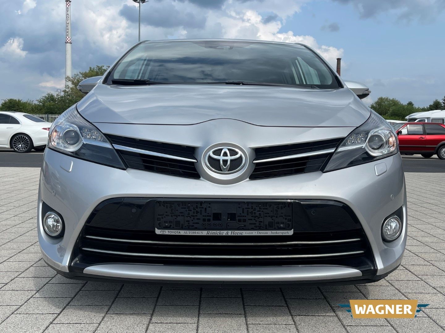 Fahrzeugabbildung Toyota Verso Edition-S+ 1.8 Klimaautomatik