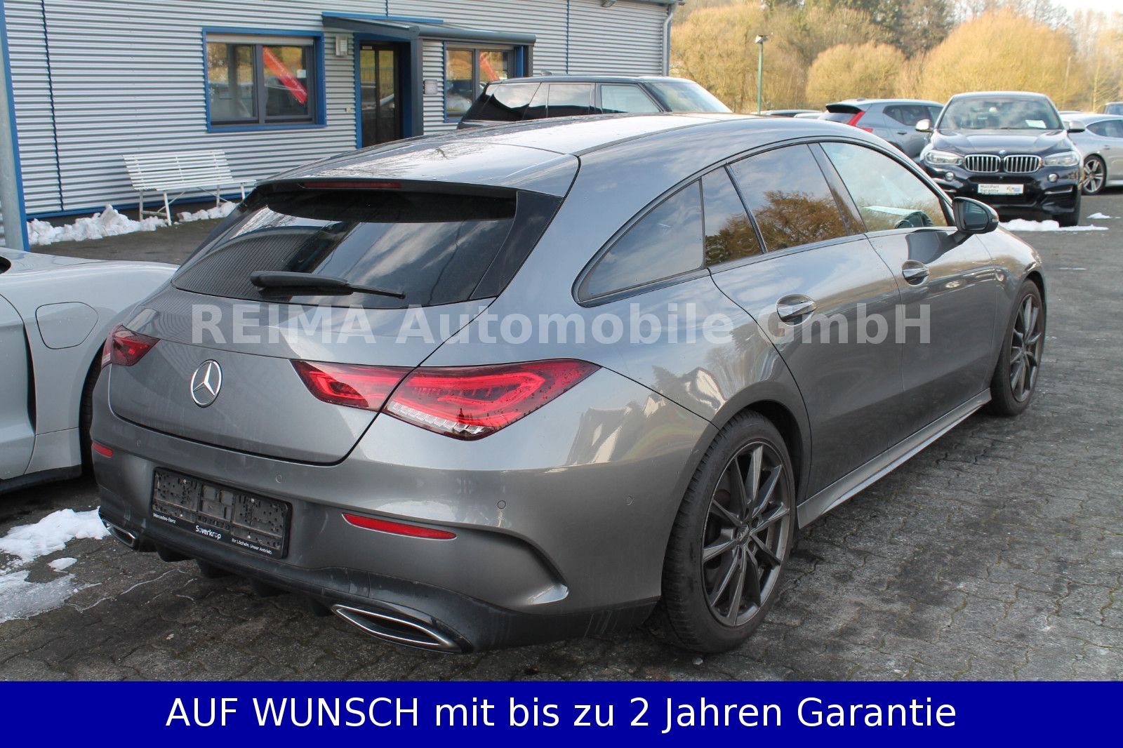 Fahrzeugabbildung Mercedes-Benz CLA 250   Shooting Brake 2,0i, AMG Styling, Pano