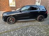 Mercedes-Benz Mercedes-AMG GLE 43  - Mercedes-Benz GLE 43 AMG mit Panoramadach