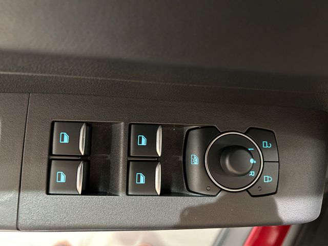 Ford Tourneo Courier Titanium WipaAHK