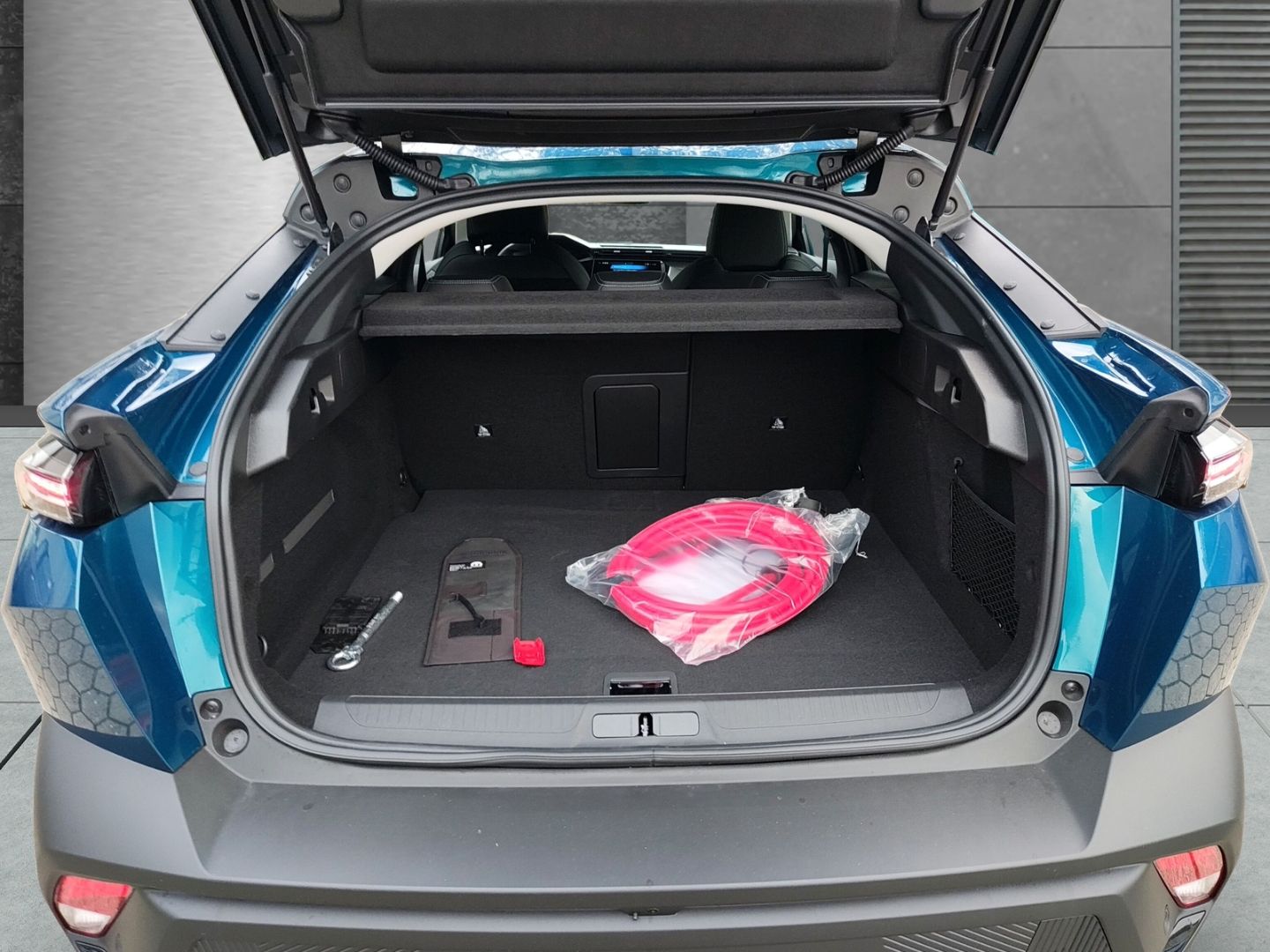 Peugeot 408 - Bild 5