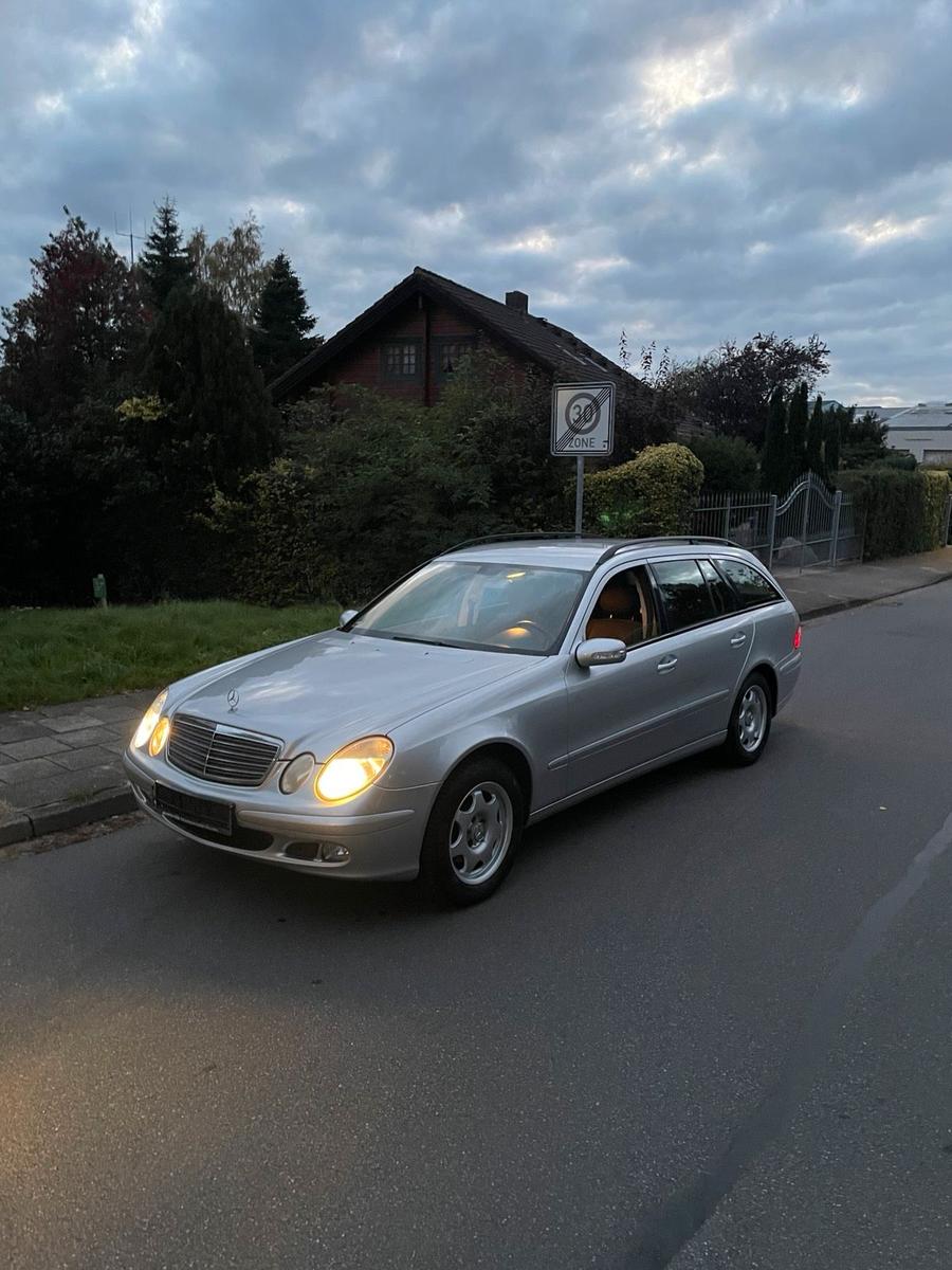 Mercedes-Benz E220 2004 — vehicle for AFU Ukraine