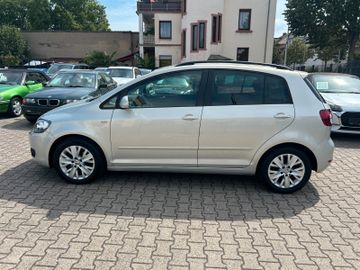 Volkswagen Golf - 2