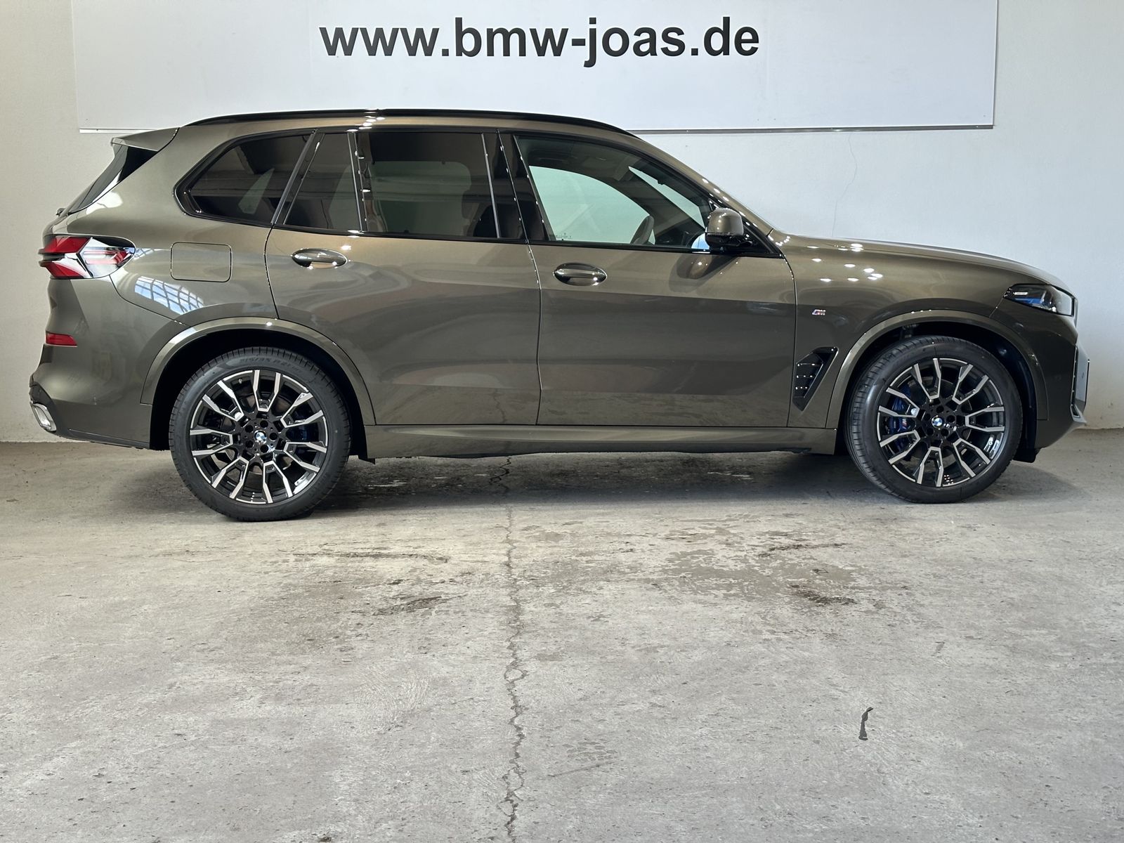 Fahrzeugabbildung BMW X5 xDrive30d Travel Paket, Innovationspaket, Sit