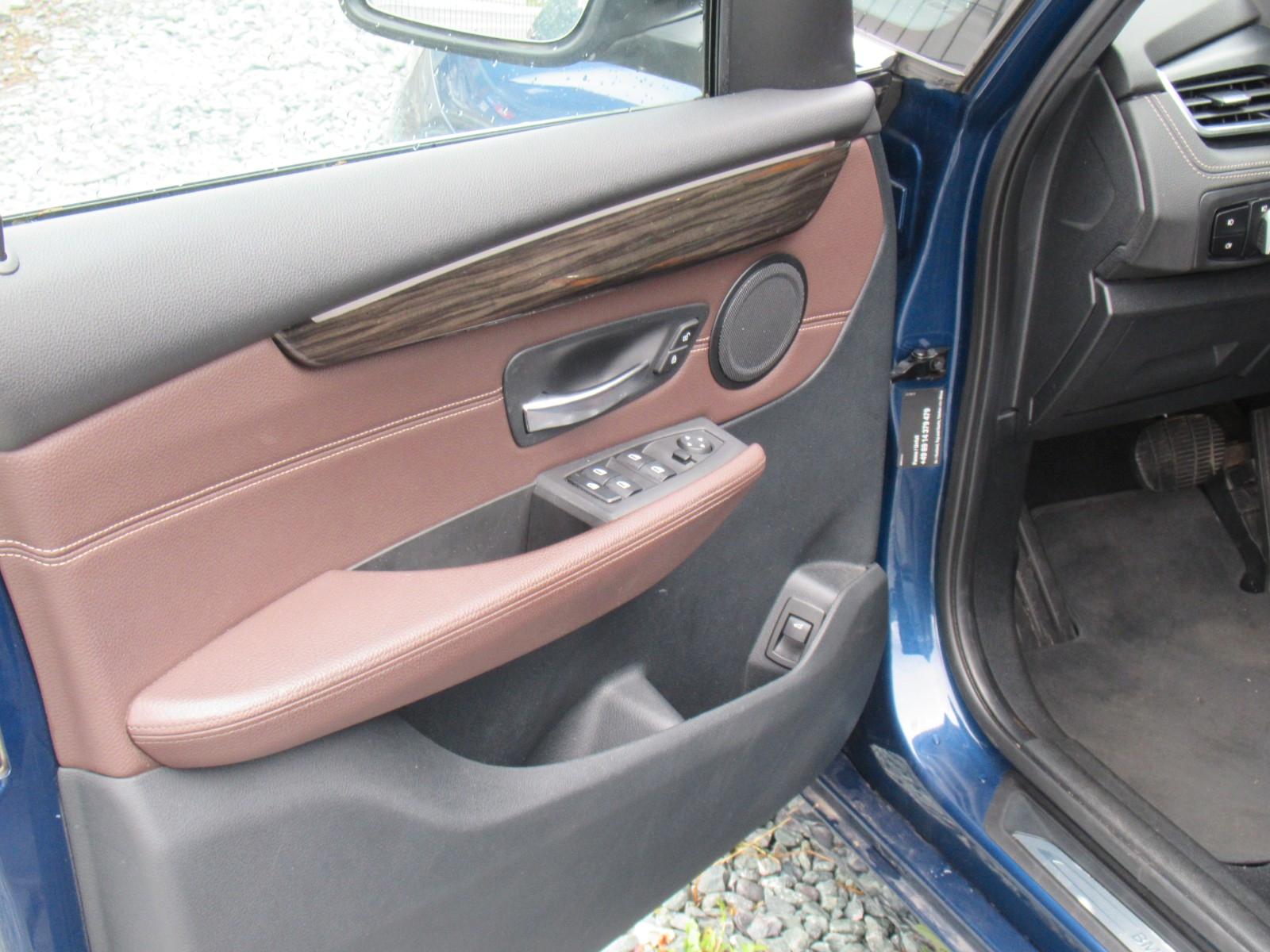 BMW 218 2 Gran Tourer 218 i Luxury Line, миниатюра 17