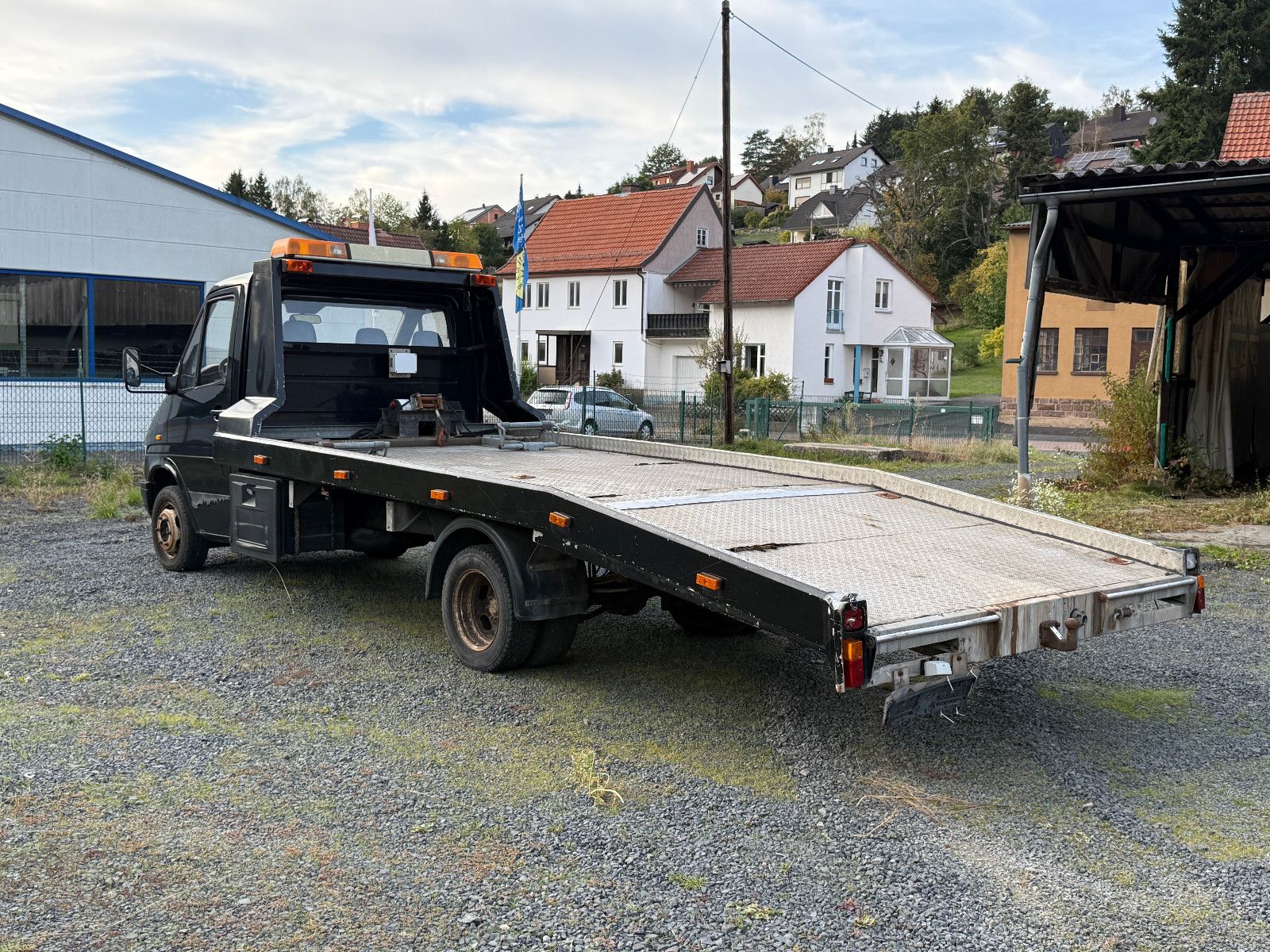 Fahrzeugabbildung Mercedes-Benz Sprinter 412 D Abschleppwagen Klima 3-Sitzer