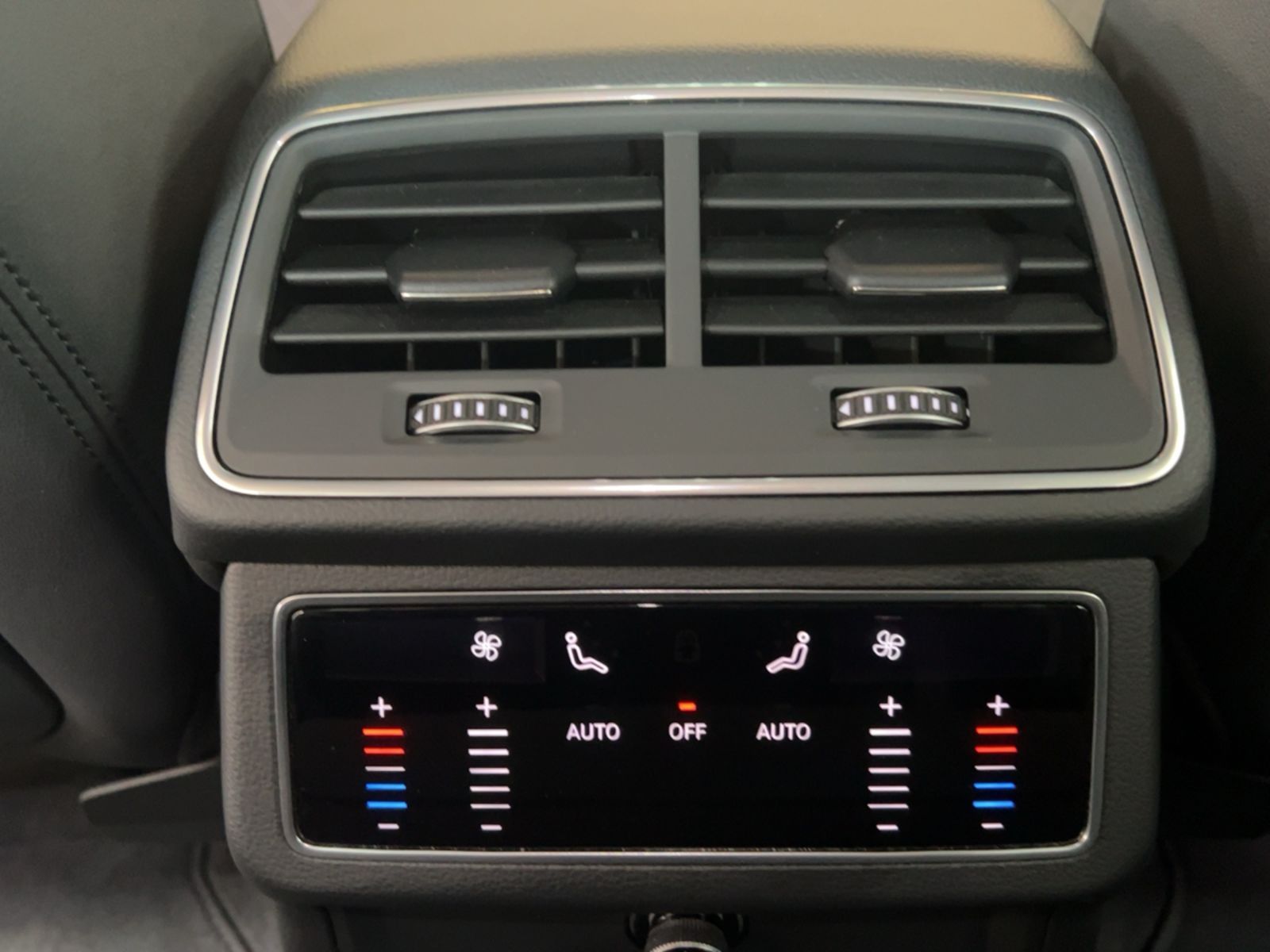 Fahrzeugabbildung Audi A6 Limousine 50 2.0 TFSI e quattro design Alu HD