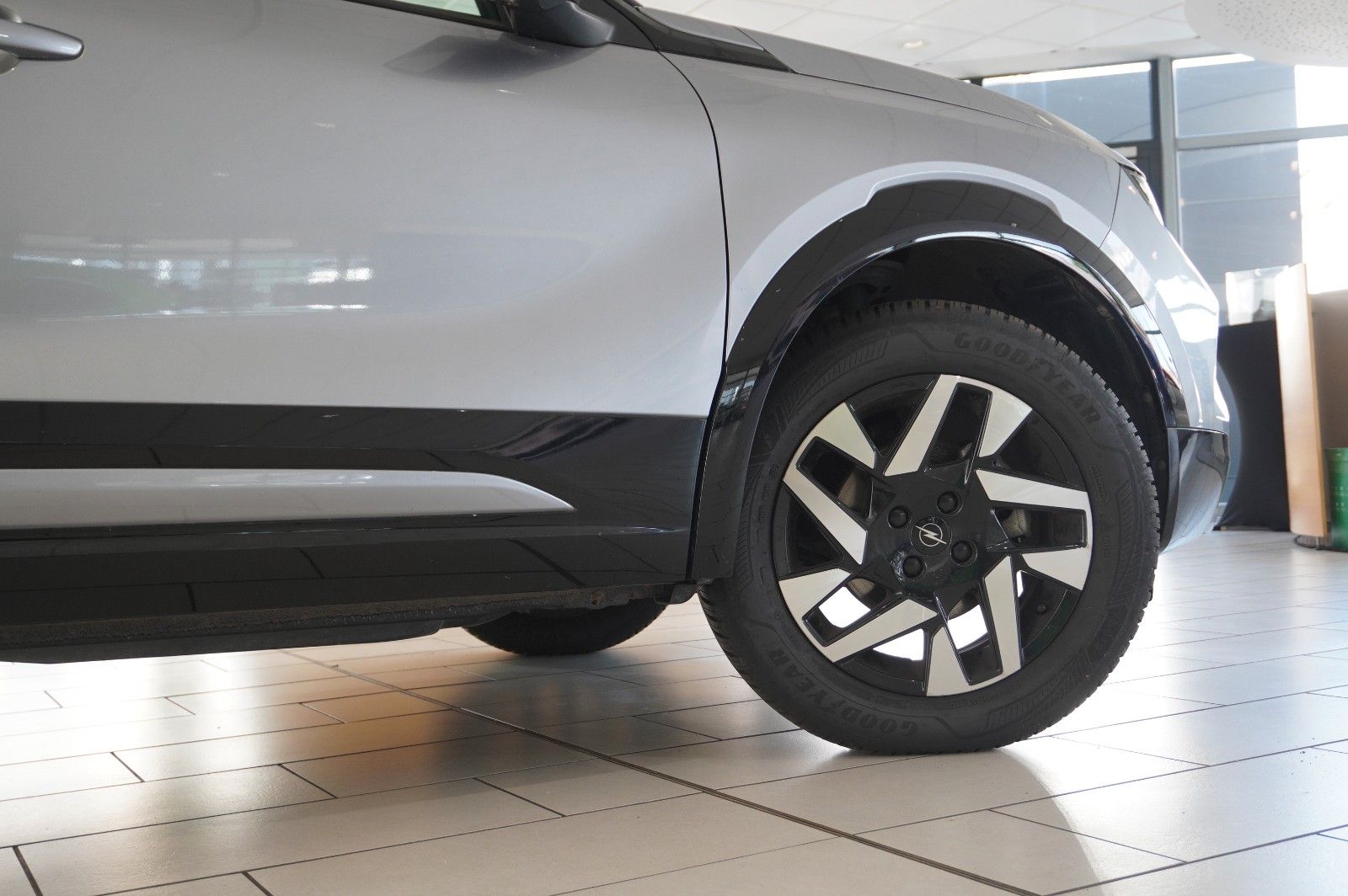 Fahrzeugabbildung Opel Mokka 1.2T GS SPORT NAVI/LED/KAMERA/SH/SPORT/DAB