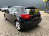 Mercedes-Benz A 180/LEDER/NAVI/SHZ/FREISPR*/KLIMA/ALU/ - gebrauchte Mercedes-Benz A 180 aus dem Jahr 2013