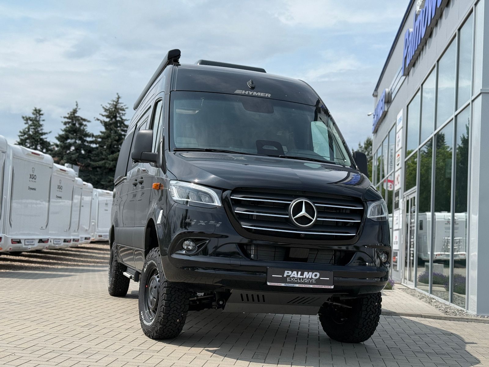 Fahrzeugabbildung HYMER / ERIBA / HYMERCAR Grand Canyon S - MB 600 - 4x4 - 19.986€ Sparen!