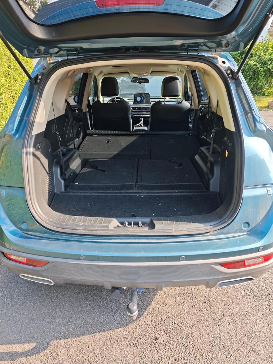 DFSK 7-sitziger Familien SUV