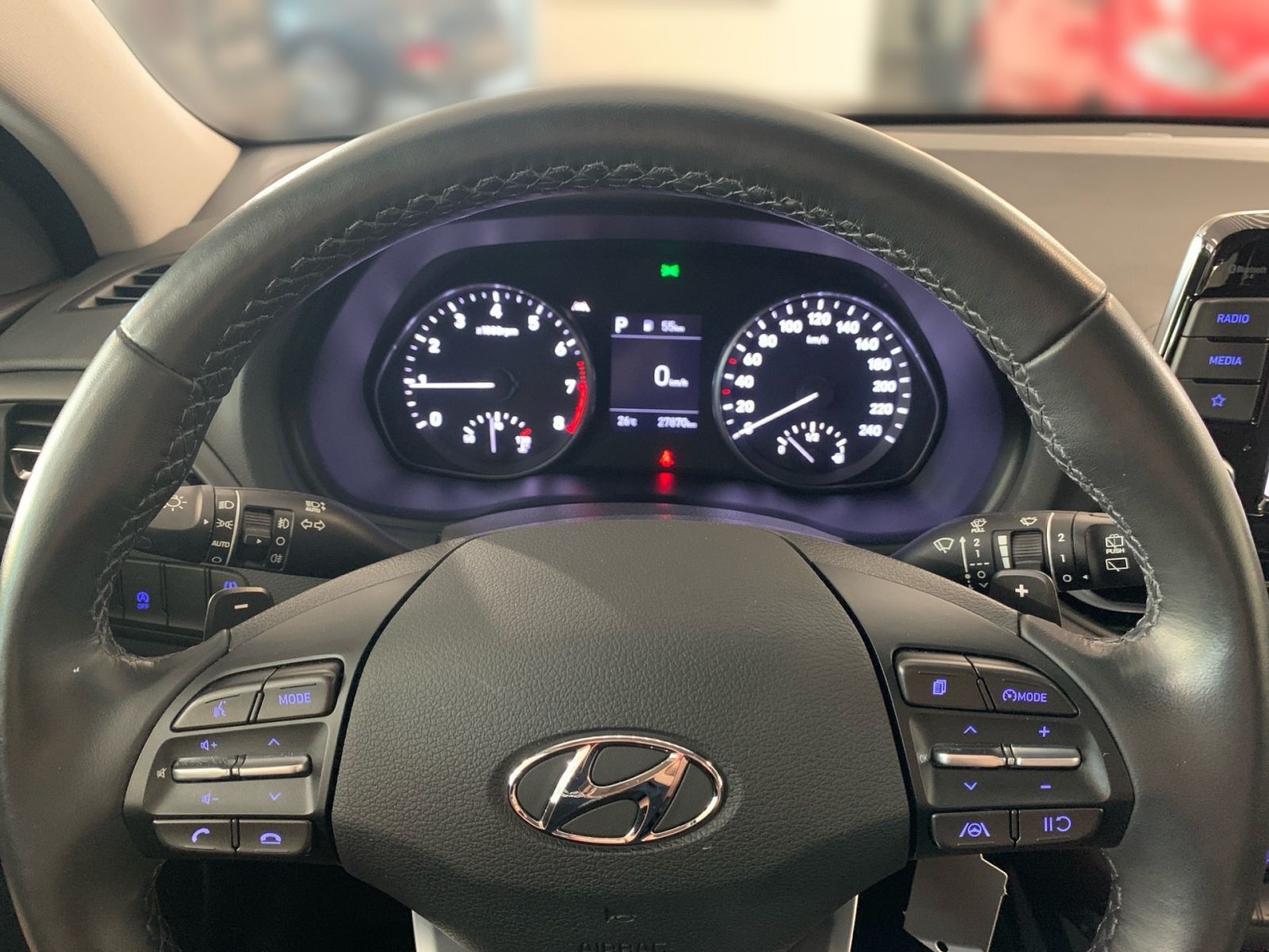 Fahrzeugabbildung Hyundai i30 Kombi 1.0 T-GDI 7-DCT Edition 30