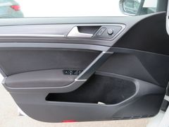 VW Golf VII Variant 2.0 TDI GTD DSG Nav virtual ACC VW Golf VII Variant 2.0 TDI GTD DSG Nav virtual ACC