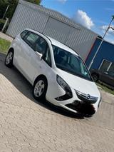 Opel Zafira Tourer 1.4 Turbo Edition 103kW Edition - Opel Zafira Tourer aus 2014