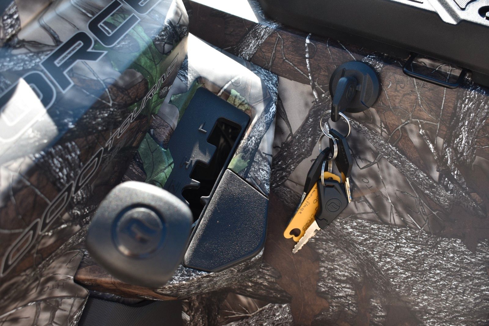 Fahrzeugabbildung CFMOTO CForce 1000 Touring Seilwinde Koffer Bügel AHK