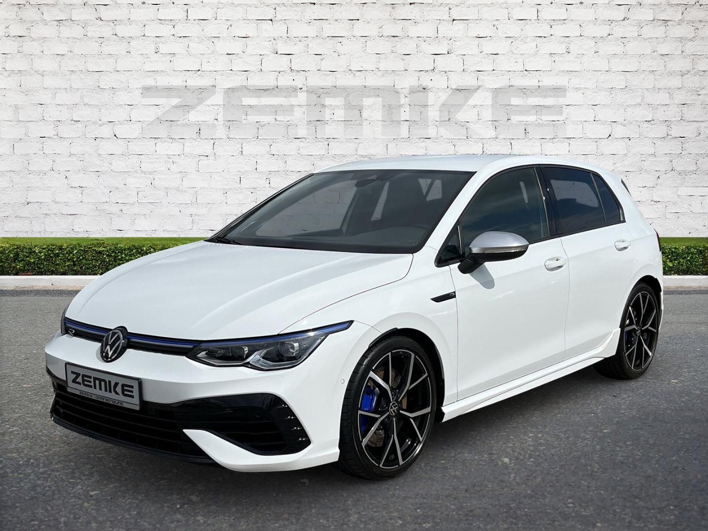 Volkswagen Golf R VIII 2.0 TSI DSG 4Motion Navi Digitales C