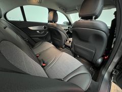 MERCEDES-BENZ C 200 CGI AVANTGARDE/ NUR 29.tKM / RENTNER/ MERCEDES-BENZ C 200 CGI AVANTGARDE/ NUR 29.tKM / RENTNER/