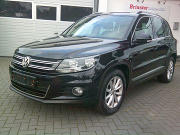 Volkswagen Tiguan - 1