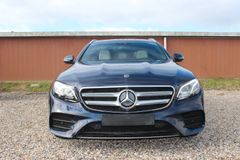 Mercedes-Benz E400 4MATIC AMG Line,7Sitzer,Pano,1Hand,Garantie