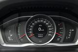 Volvo XC60 2.0 D4 164 PK Momentum | AHK | navi | Half - Volvo: 164