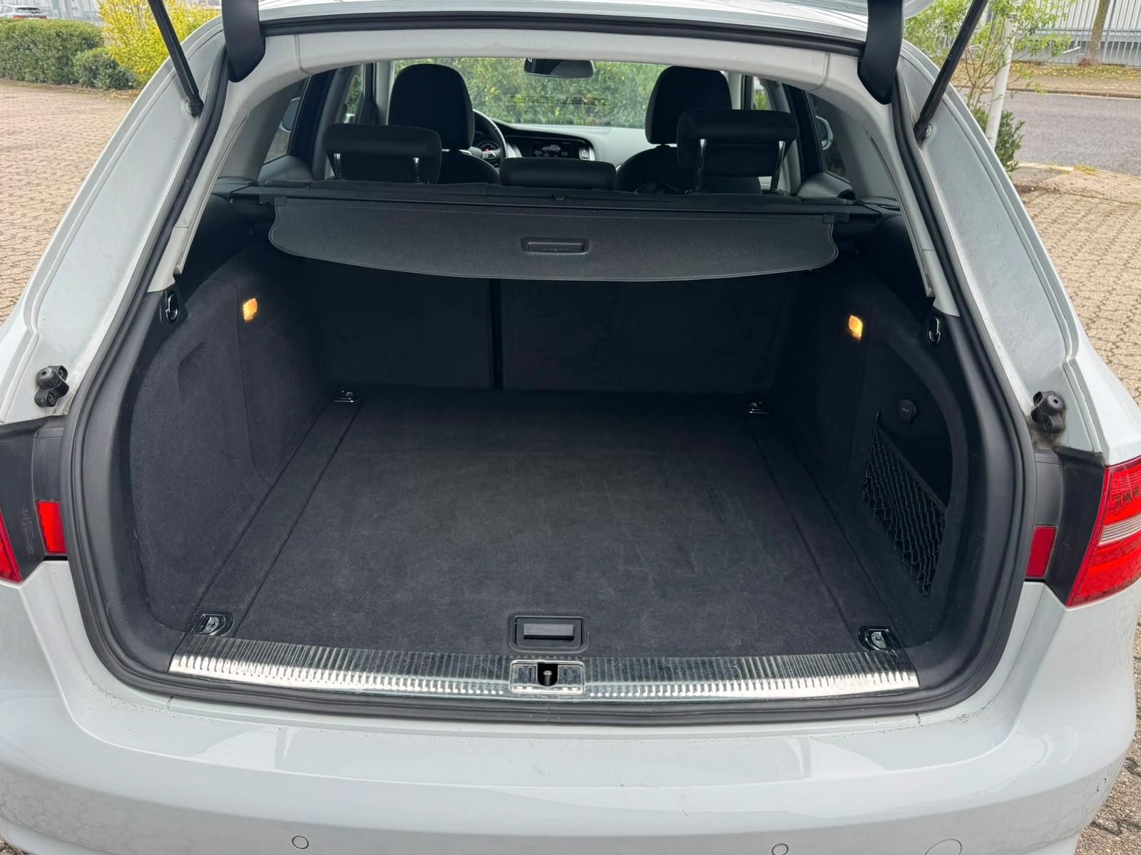 Audi A4 Avant 2.0 Ambiente Bluetooth Shz Tüv Euro6
