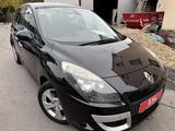 Renault Scenic Dynamique/Scheckheft/Navi/Tempomat/Klima/ - Renault Scenic in Bochum