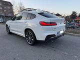 BMW X4 xDrive30i AT M Sport X M Sport X* VOLL* PANO* - BMW X4 Gebrauchtwagen in Hamburg