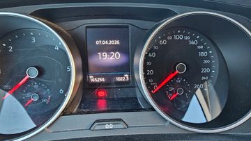 Volkswagen Tiguan - 10