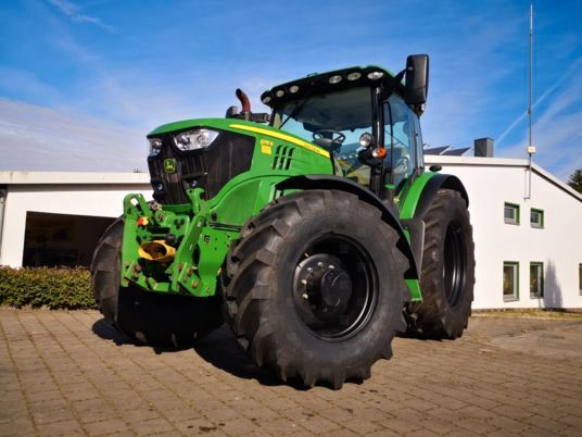 John Deere 6155R